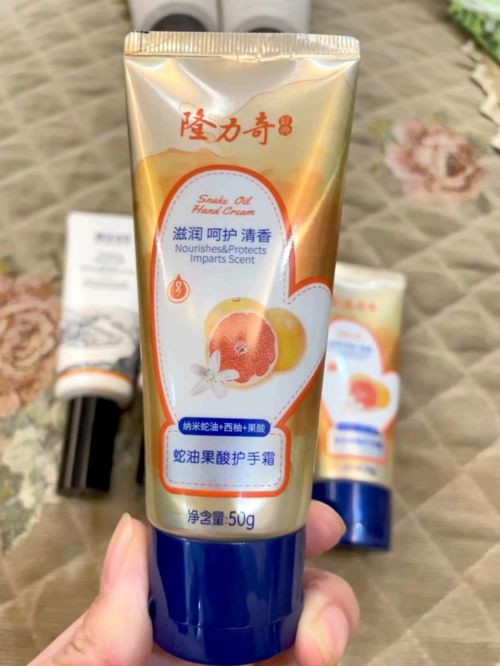 又实惠？力荐五款公认佳品小白买前必看AG旗舰厅网站国货护手霜哪个牌子好用(图3)